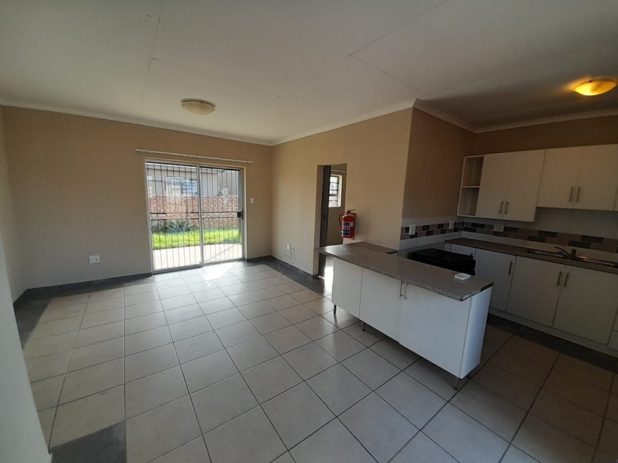 To Let 3 Bedroom Property for Rent in Kellys View Free State
